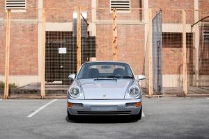 Porsche 911 Carrera RS 3.6 Touring 1992 года  (WW)